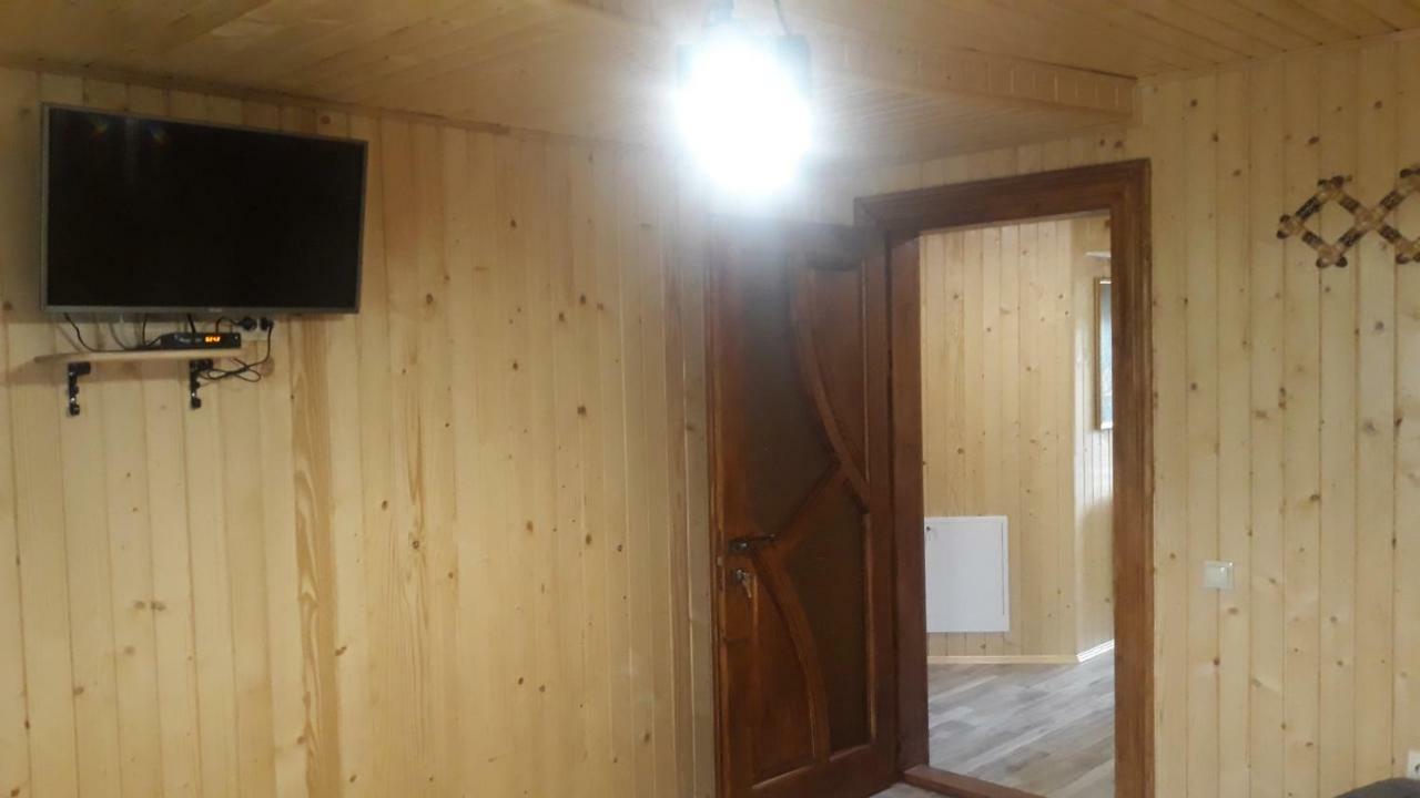 Bee House Поляниця Апартаменти Bukovel Exterior foto